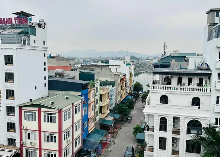 Anh Dũng Bed &amp; Breakfast *